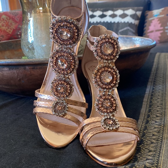 VINCE CAMUTO rose gold heels with class & bling….Gorgeous!! EUC!🌸 - Picture 12 of 14